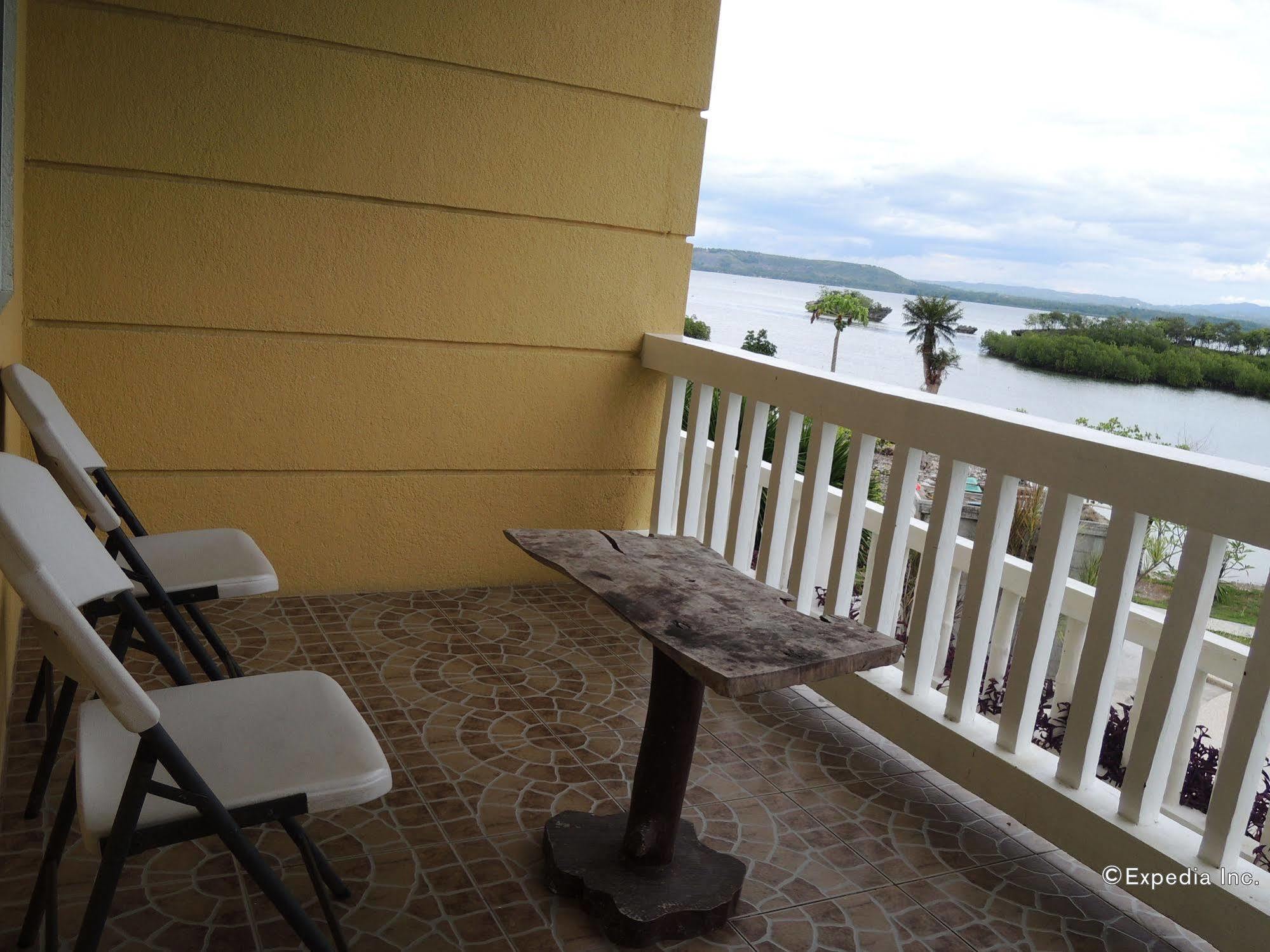 Moalboal Beach Resort Alcantara  Экстерьер фото